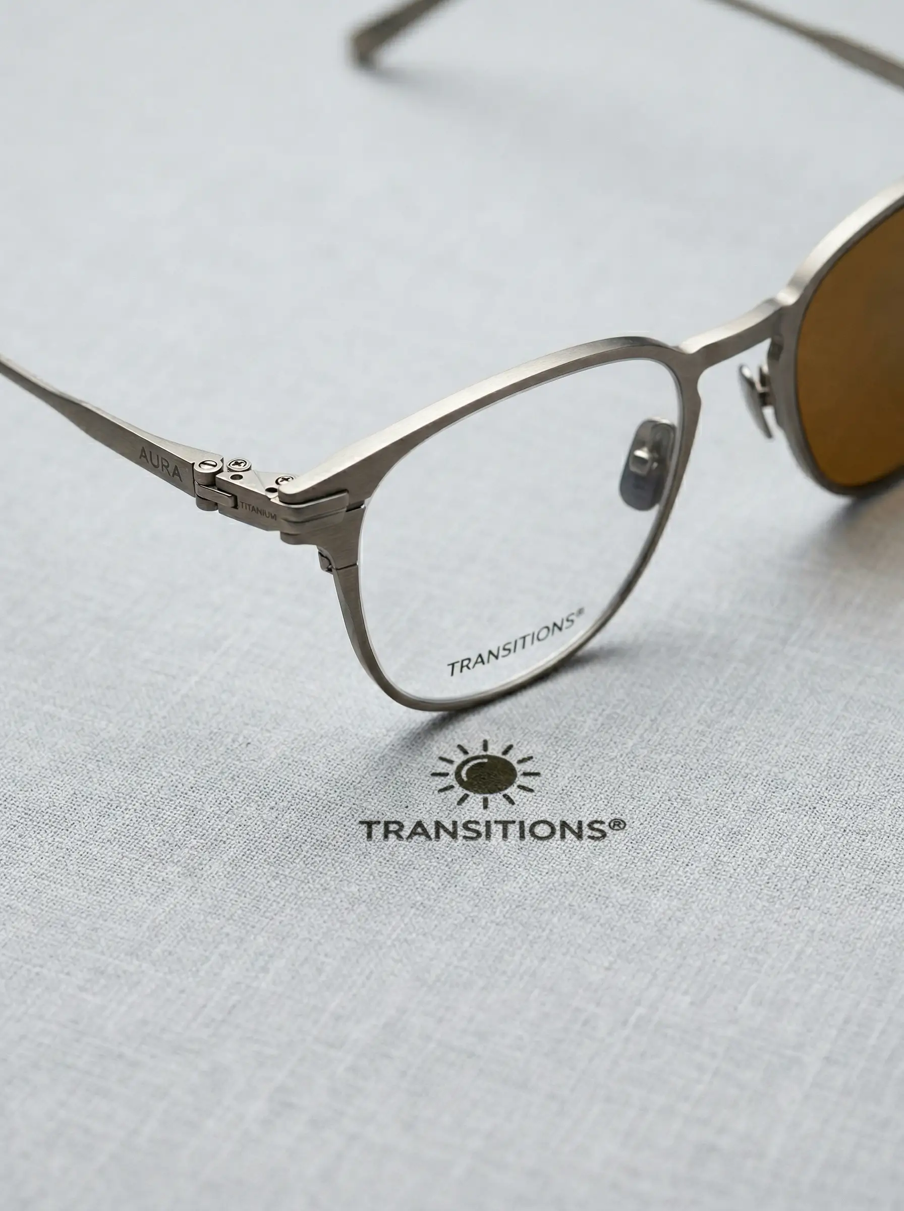 Prescription lens laboratory